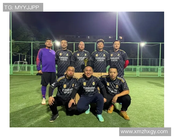 足球明星阵容高清图片展示让你领略球场风采与激情瞬间